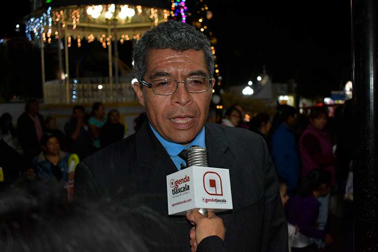 Los partidos no deben dejar solos a los gobernantes que emanan de sus filas: Aguilar