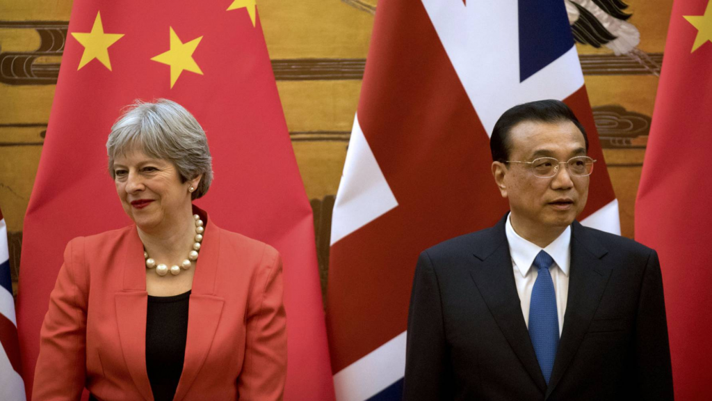 Reino Unido apuntala sus lazos con Pekín