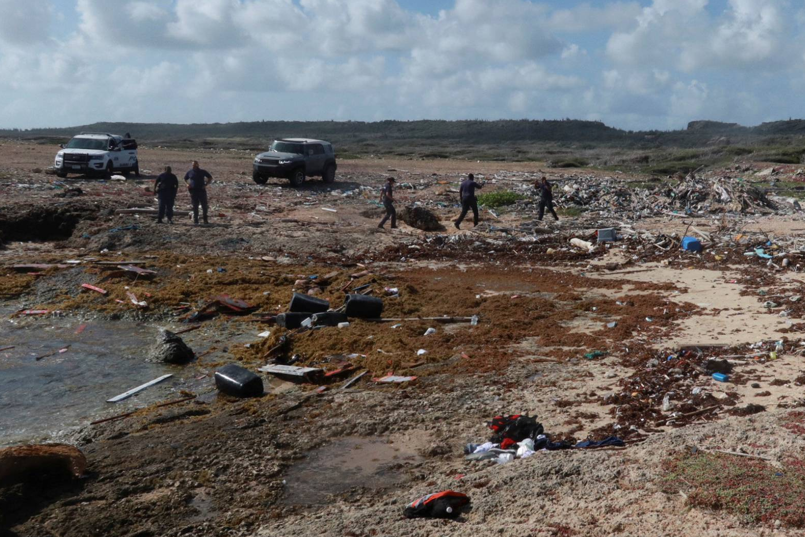 Cuatro venezolanos muertos y 20 desaparecidos al hundirse