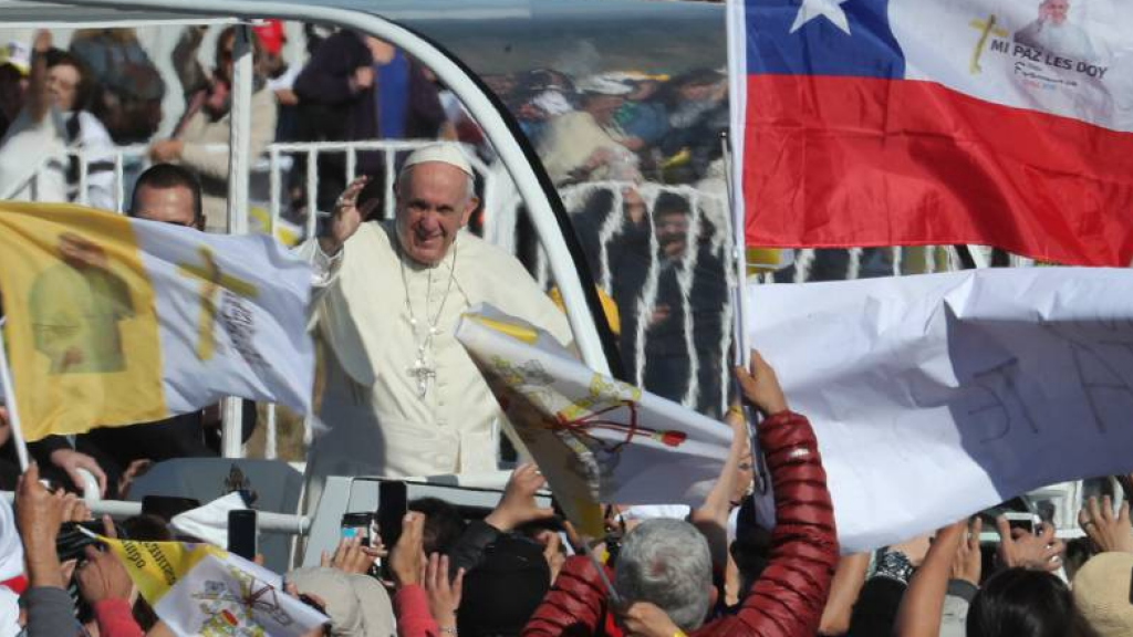 La visita del Papa a Chile se complica con más violencia mapuche