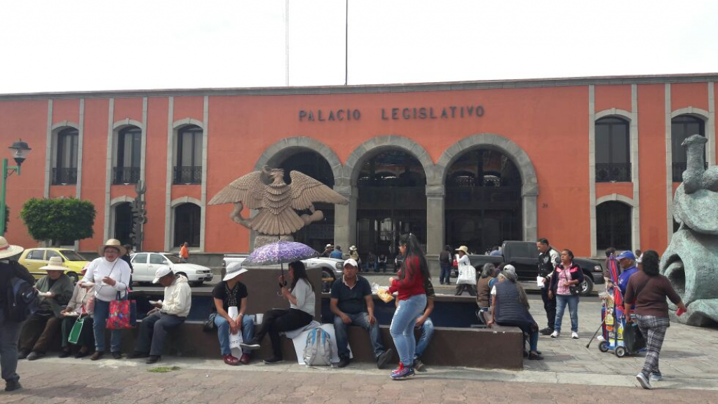 De Ixtenco a la capital, van a manifestarse habitantes 