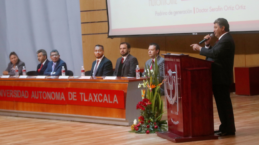 Celebró UAT graduación de Facultad de Diseño, Arte y Arquitectura