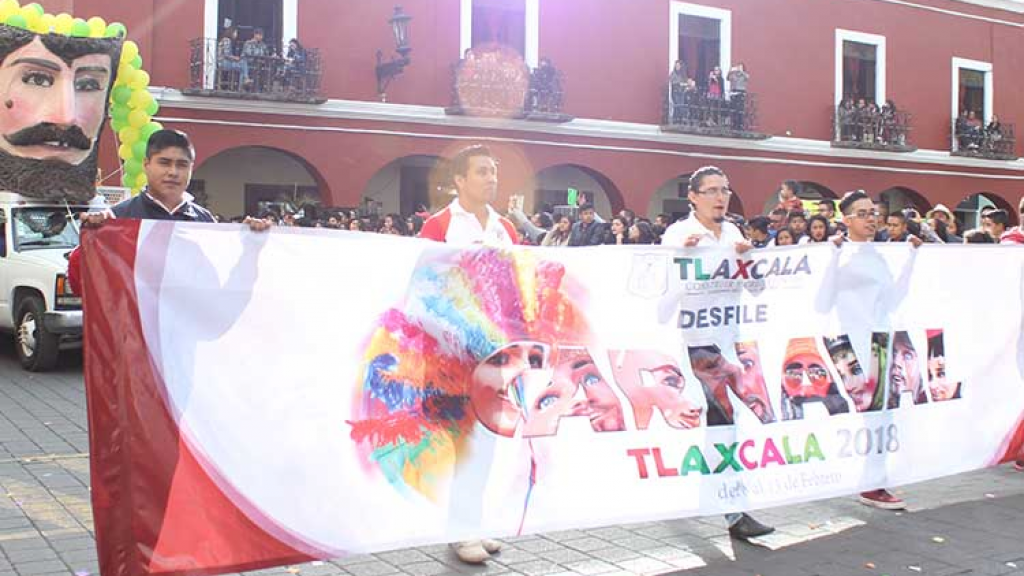 Arranca carnaval, desfilan 200 camadas