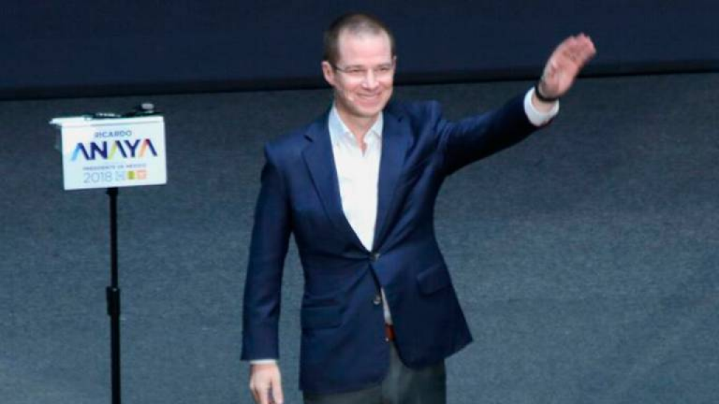 Ricardo Anaya toma protesta como candidato presidencial