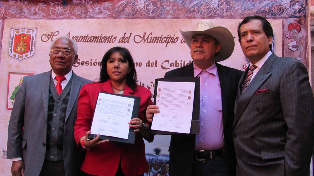 Se hermanan ayuntamientos de Tlaxcala y Bustamante, Nuevo León