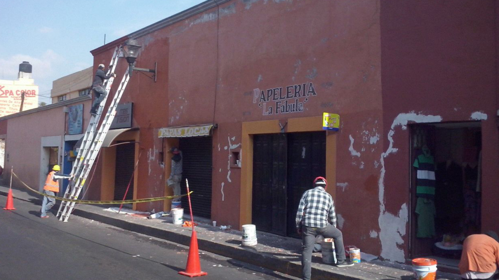 Continúa ayuntamiento de Tlaxcala con rehabilitación de fachadas