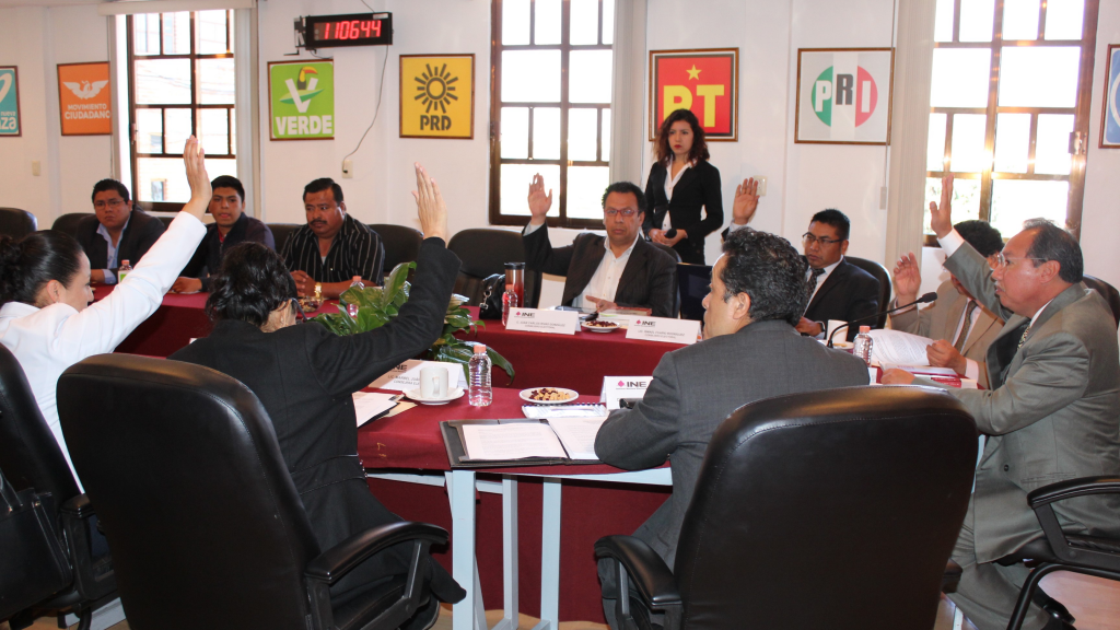 Sesiona consejo local del INE Tlaxcala