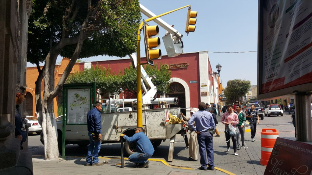 Segundo “semáforo inteligente” con GPS en la capital