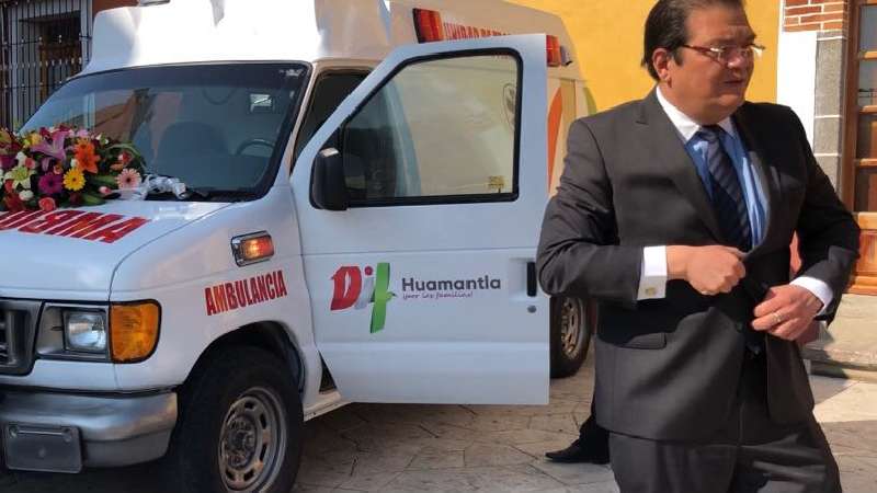 Tiene Huamantla nueva ambulancia para DIF