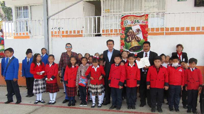 Atendió UAT a estudiantes de primaria