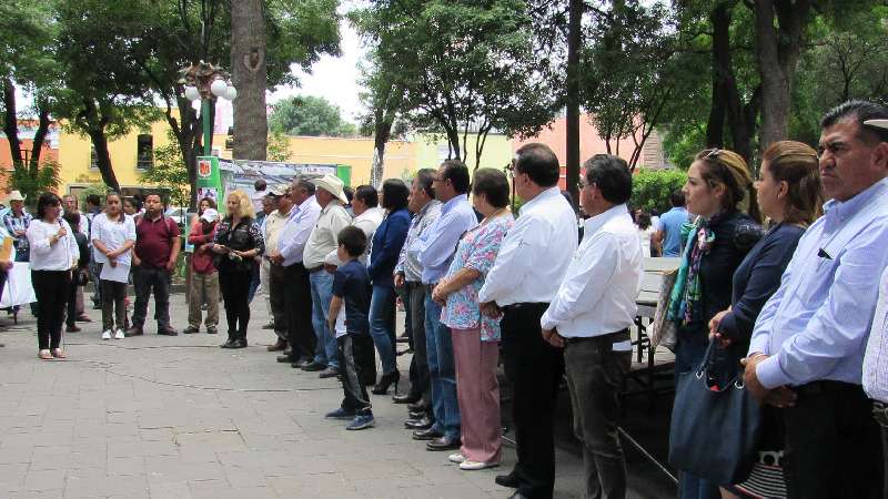 Inaugura alcaldesa de Tlaxcala primera “Feria del Pescado”