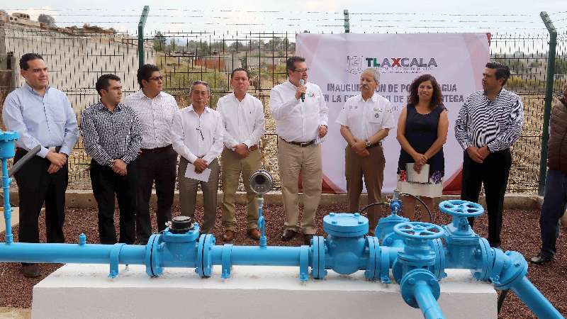 Inaugura Marco Mena pozo de agua en Nanacamilpa