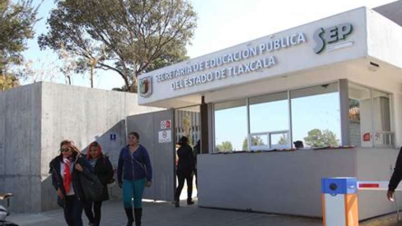 Denuncian docentes arbitrariedades de SEPE