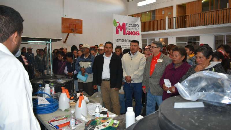 Tocatlán, sede de Feria de Proveedores agropecuarios