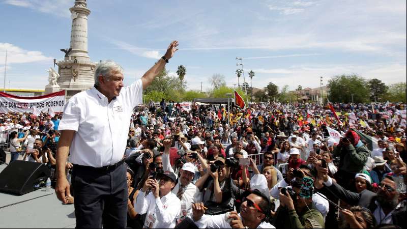 López Obrador arranca su campaña con un mensaje nacionalista