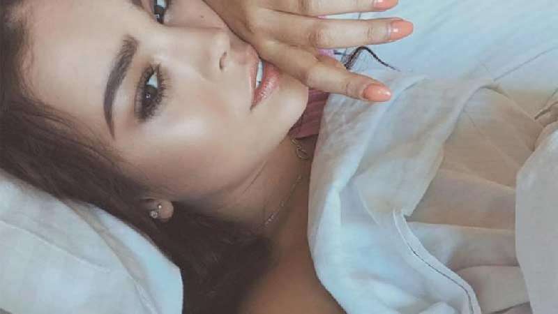 Danna Paola muestra revelador tatuaje ¡en la entrepierna!