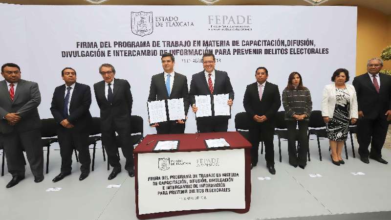 Signan gobierno del estado y Fepade convenio para prevenir delito