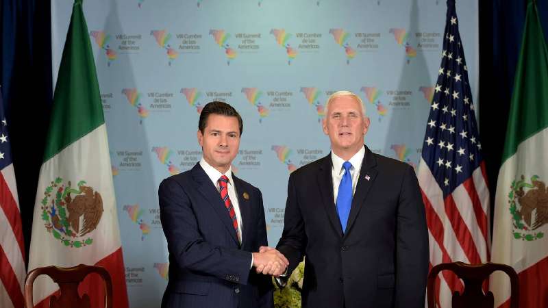 EE UU y México pactan acelerar la renegociación del TLC