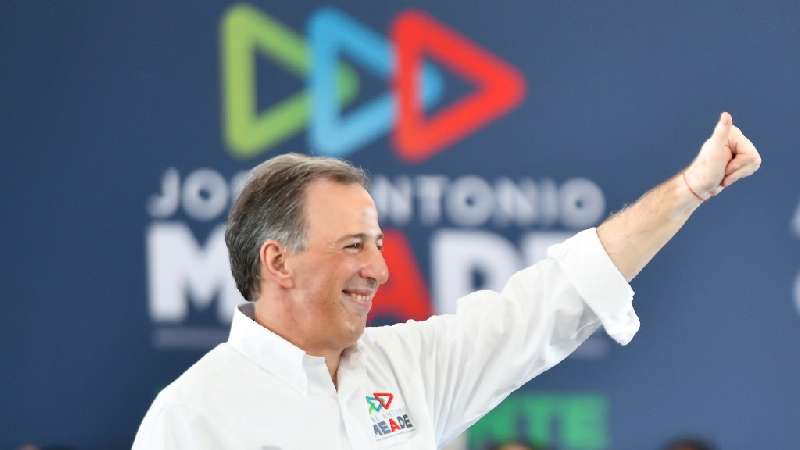 Meade exige que AMLO cumpla y entregue departamentos