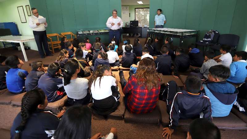 Realizó archivo histórico lectura en Náhuatl para niños