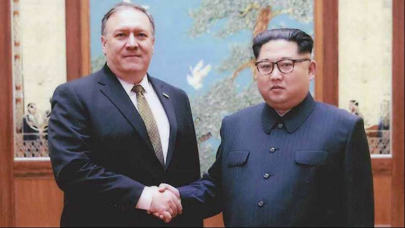 Corea del Norte entrega a los tres rehenes estadounidenses