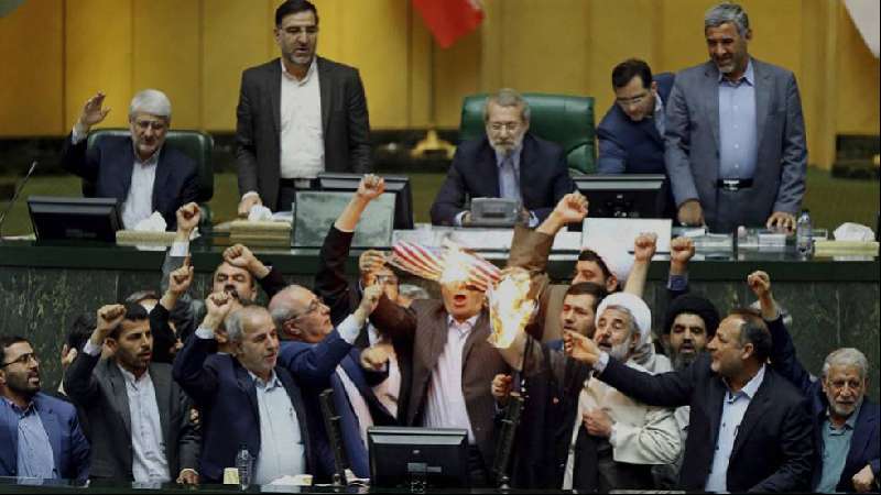 El ayatolá Jamenei: “Mr. Trump, usted ha cometido un error”