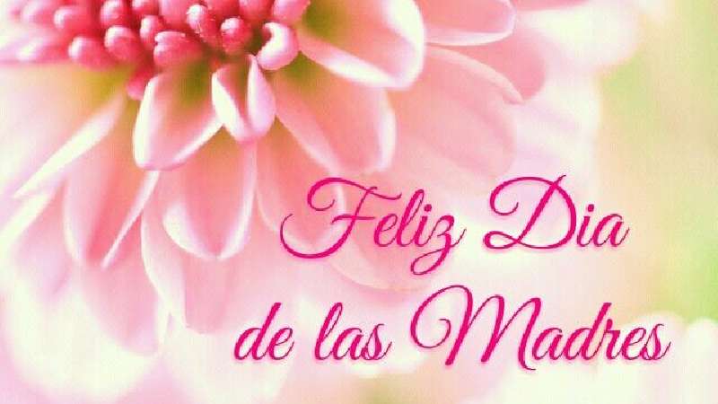 Felicitan a madres de Cuapiaxtla