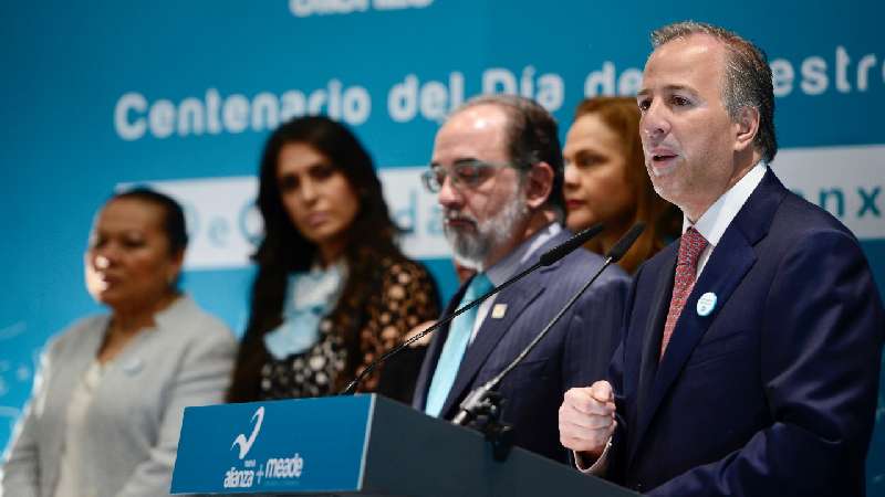 Ingresos dignos a los maestros: José Antonio Meade