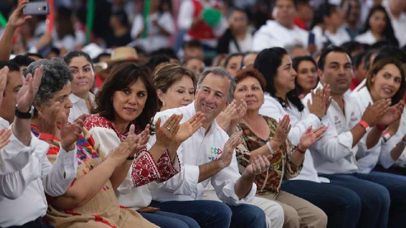 Meade en Tlaxcala con más de 15 mil personas