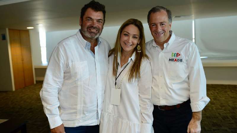 Familia de Juan Camilo Mouriño respalda a Meade