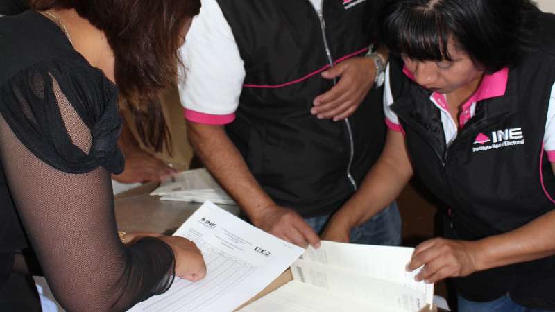 Entrega INE Tlaxcala listados nominales