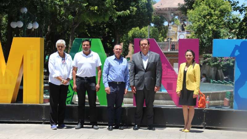 Buscan alcaldes de Puebla y Tlaxcala estrategias turísticas
