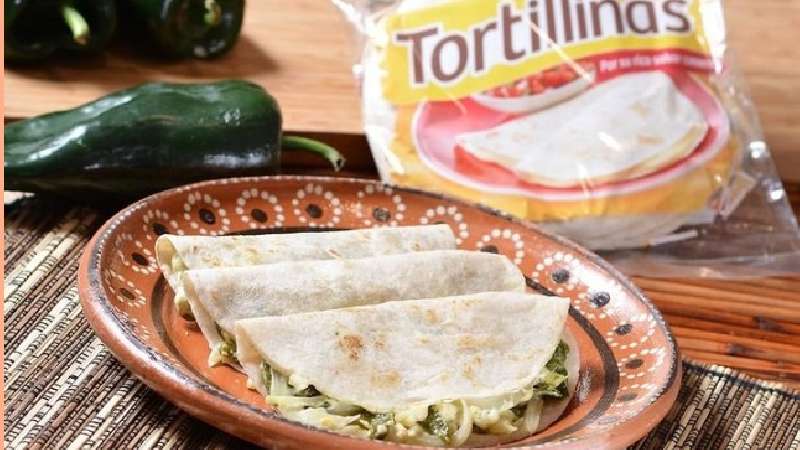 Quesadillas de poblano con queso