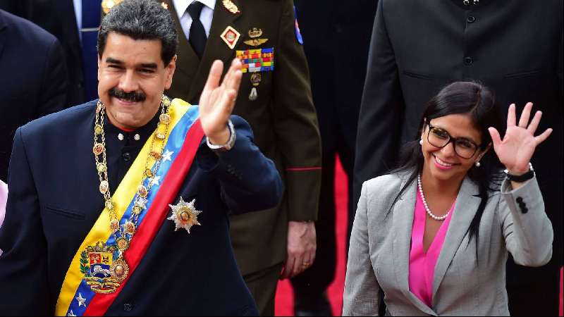Maduro busca un impulso con cambios en su Gobierno