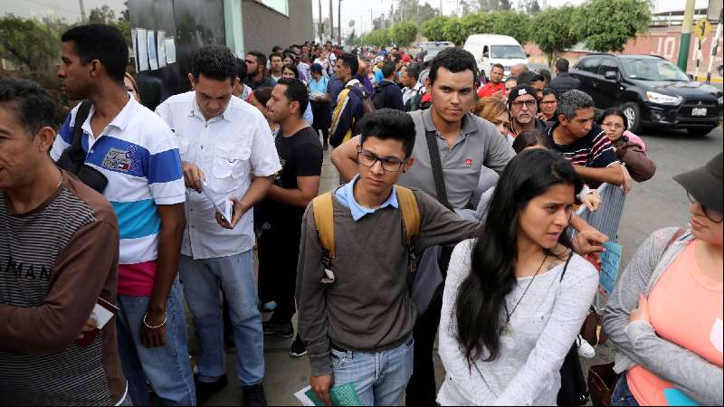 Perú, desbordado por la migración venezolana
