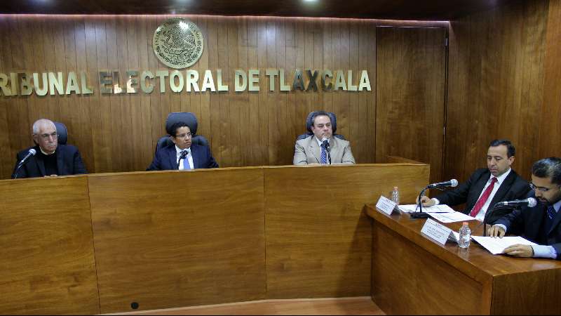 Amonesta TET a dos candidatos por actos anticipados de campaña