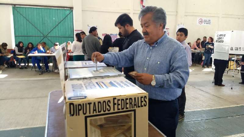 Cumple presidente de Ixtacuixtla con voto