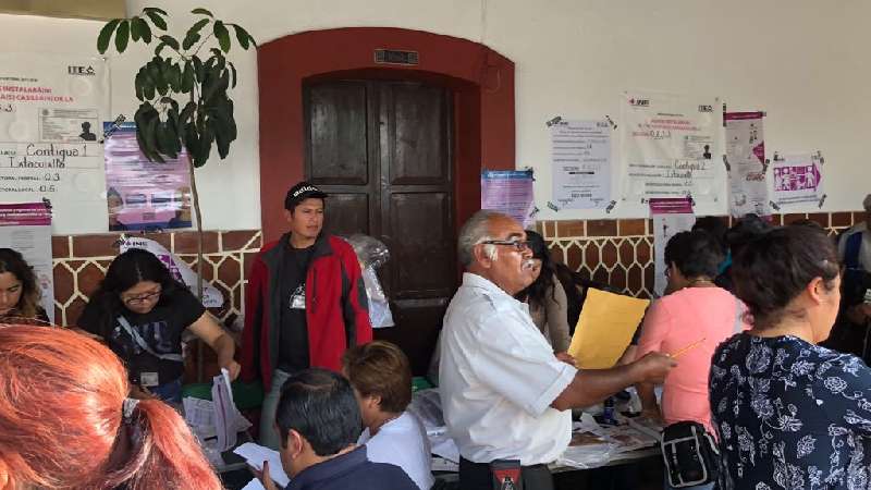 Inconformidades menores en cierre de casillas en el poniente