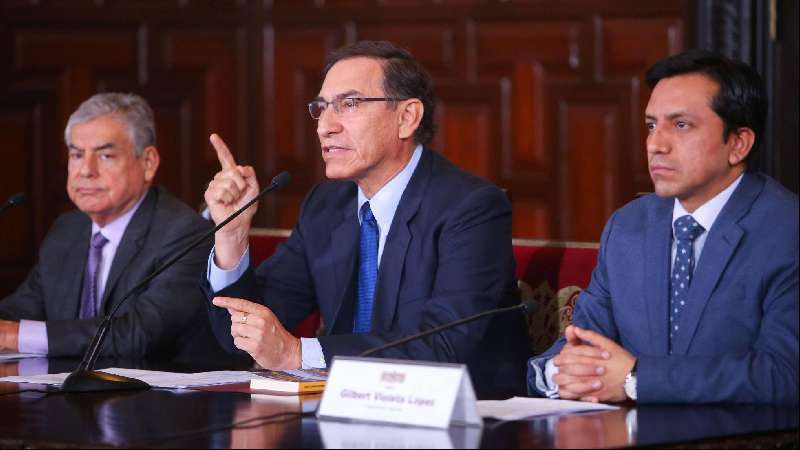 El presidente de Perú anuncia una reforma ante la crisis