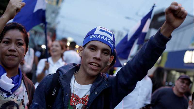 Nicaragua se echa a la calle para protestar contra Ortega
