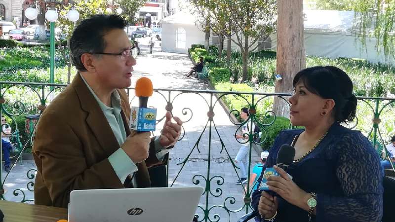 Transmiten programa de radio “Así lo dice La Mont” en la capital