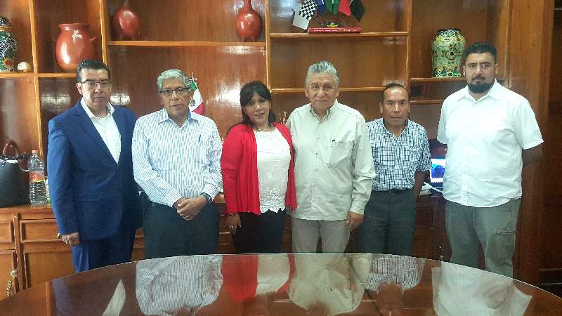 Firman comuna de Tlaxcala y Sedatu convenios para obra y vivienda