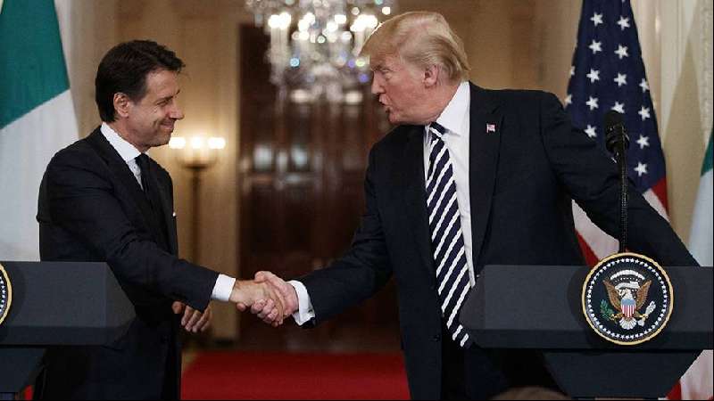 Trump elogia la política antinmigración de Italia