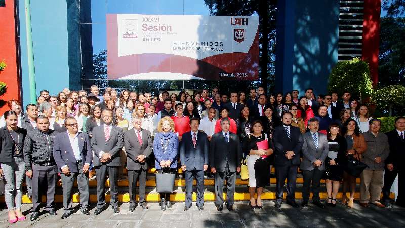 Apertura de los trabajos de la Academia de Autorrealización UAT