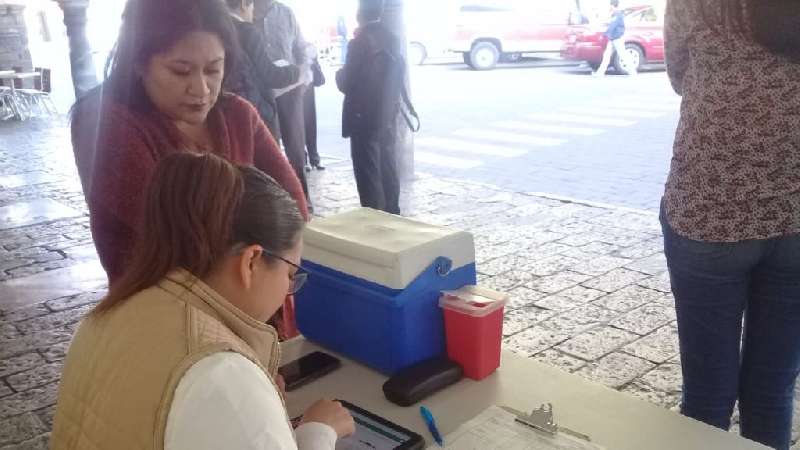 Digitalizan 200 Cartillas de Vacunación en la capital