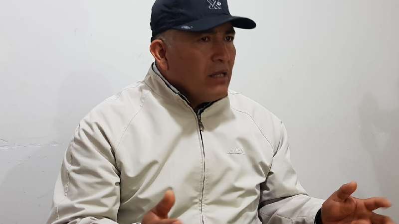 Acusa alcalde de Tocatlán a ex presidente por trifulca