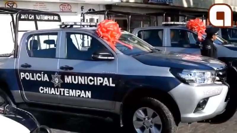 Entregan patrullas en Chiautempan