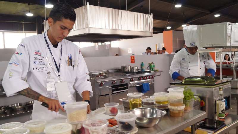 Inicia concurso Cocinero del Año México en Icatlax