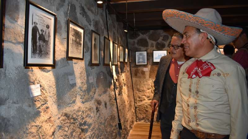 Inauguran galería de arte “Domingo Arenas” en Zacatelco