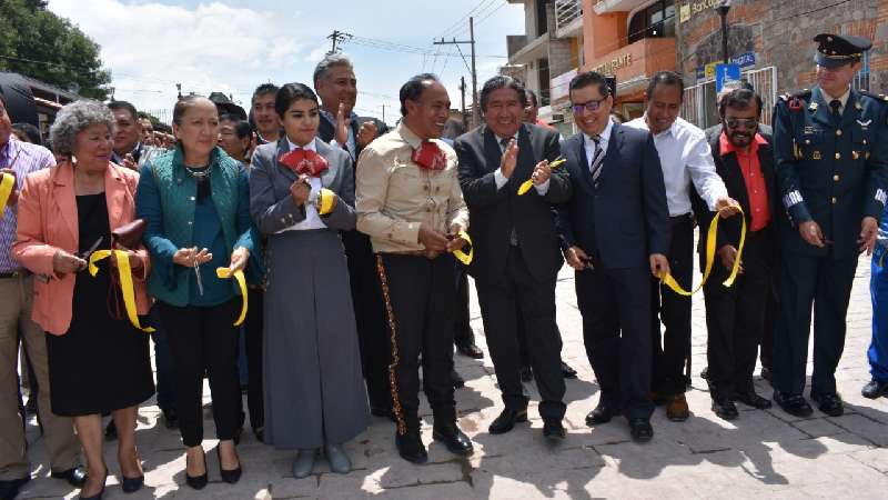 Inauguran calle Lerdo de Tejada y Paradero de Cacao en Zacatelco